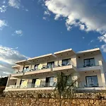 Helios Boutique