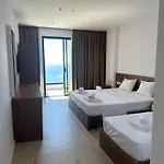 Helios Boutique Hotel Dhërmi