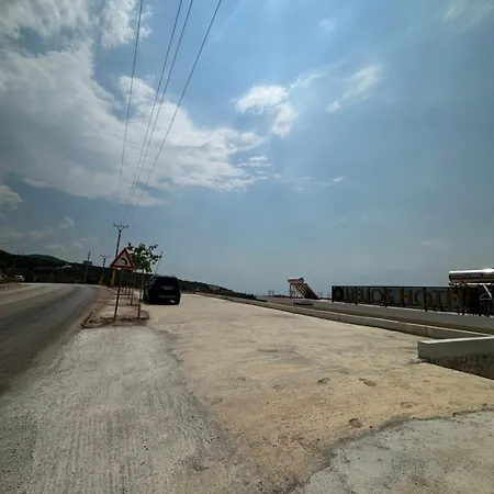 Helios Boutique 3* Dhërmi