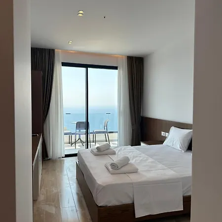 Отель Helios Boutique