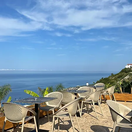 Helios Boutique Hotel 3*