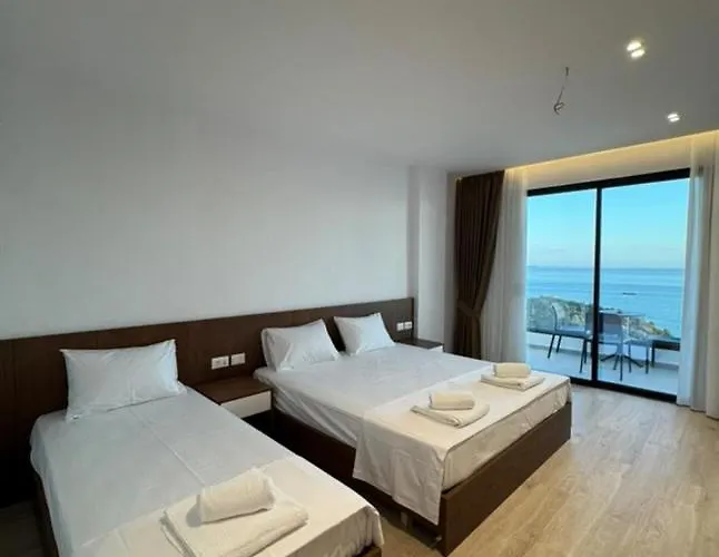 Helios Boutique Дхерми